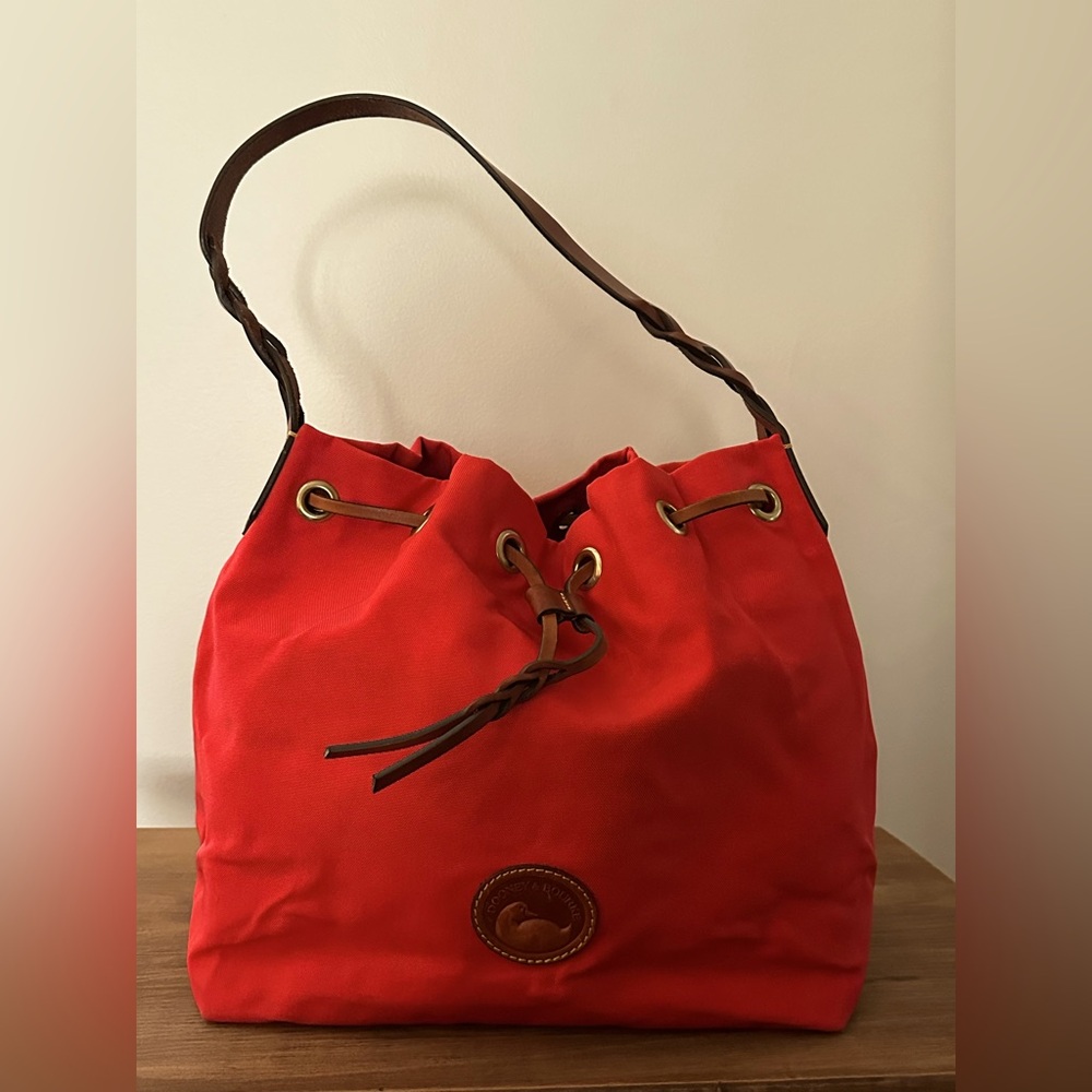 Red Drawstring Women's Bag - Picture 3 of 15